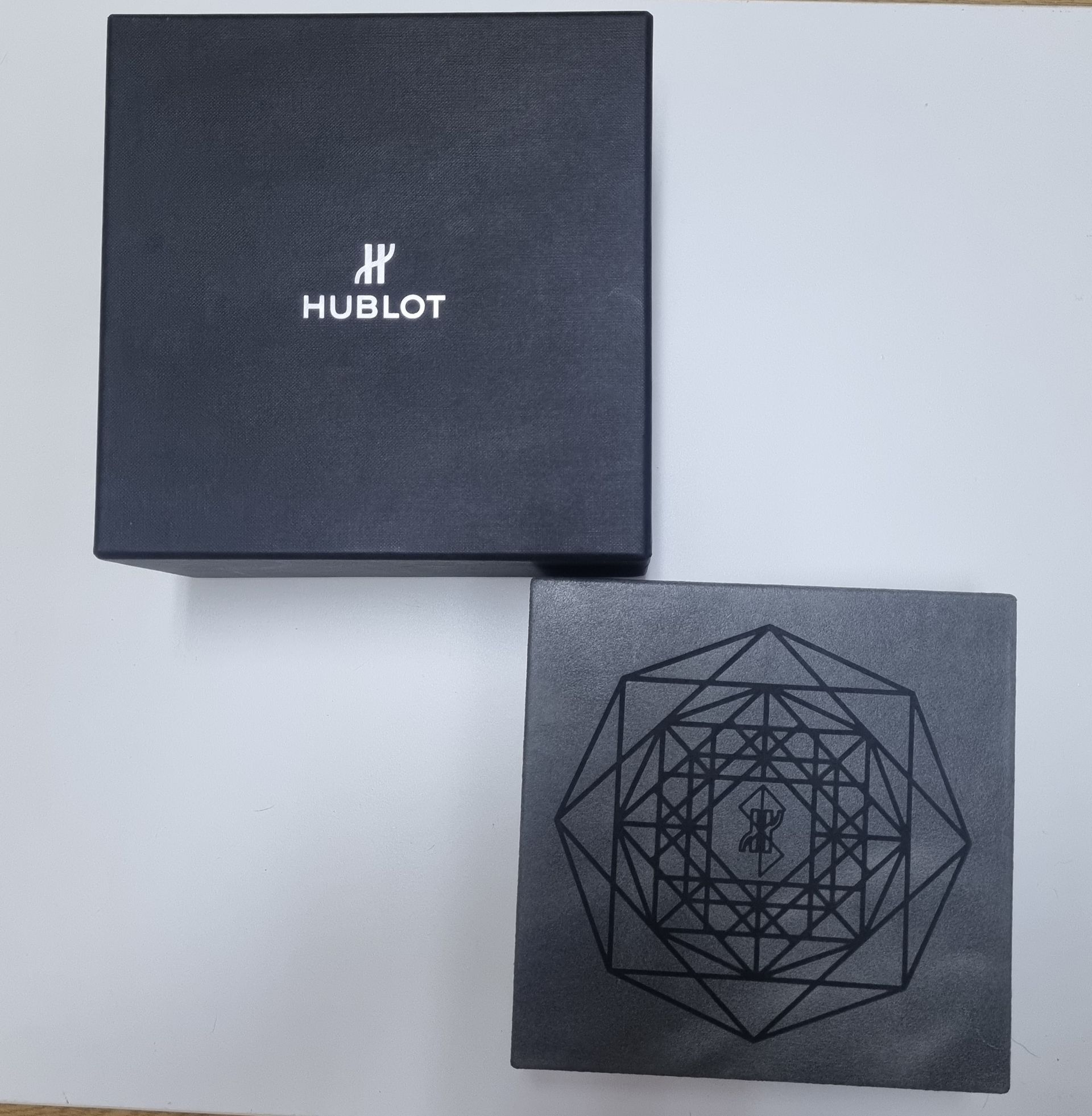 Estuche Hublot SANG BLEU