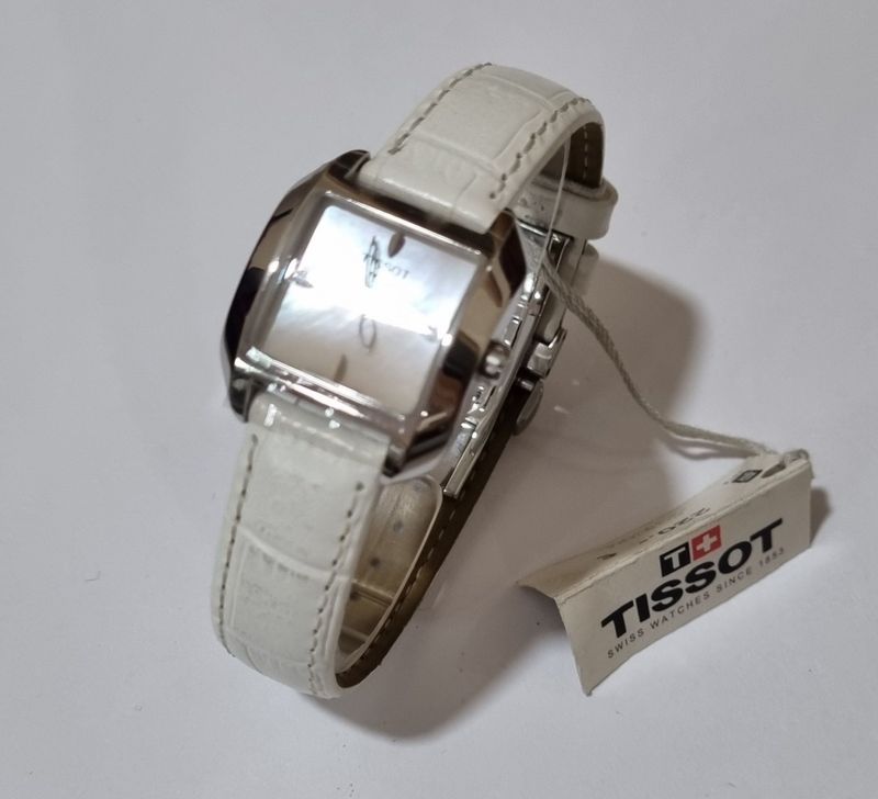 Reloj Tissot T02.1.255.71 Reloj Tissot T02.1.255.71