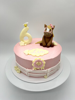 Naked Cake Pferd mit handmodellierter Figur Naked Cake Pferd mit handmodellierter Figur