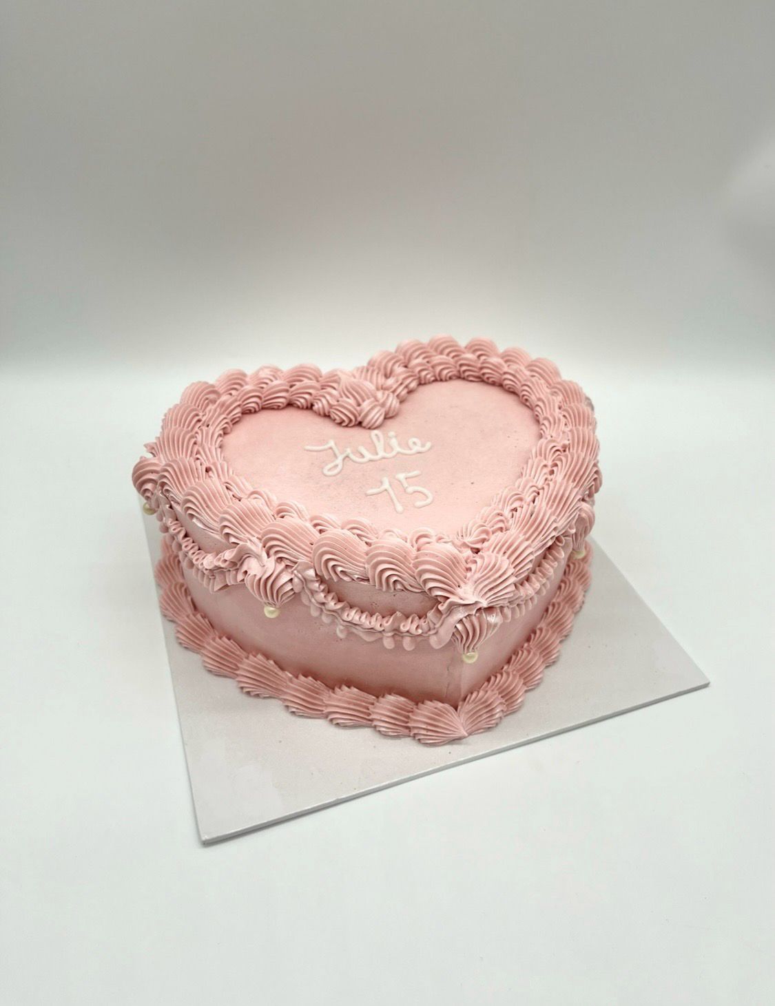 Vintage Cake Herzform
