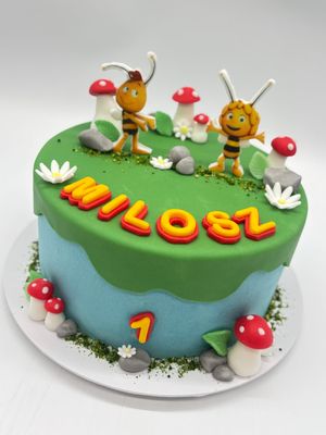 Semi Fondant Torte Biene Maja Semi Fondant Torte Biene Maja