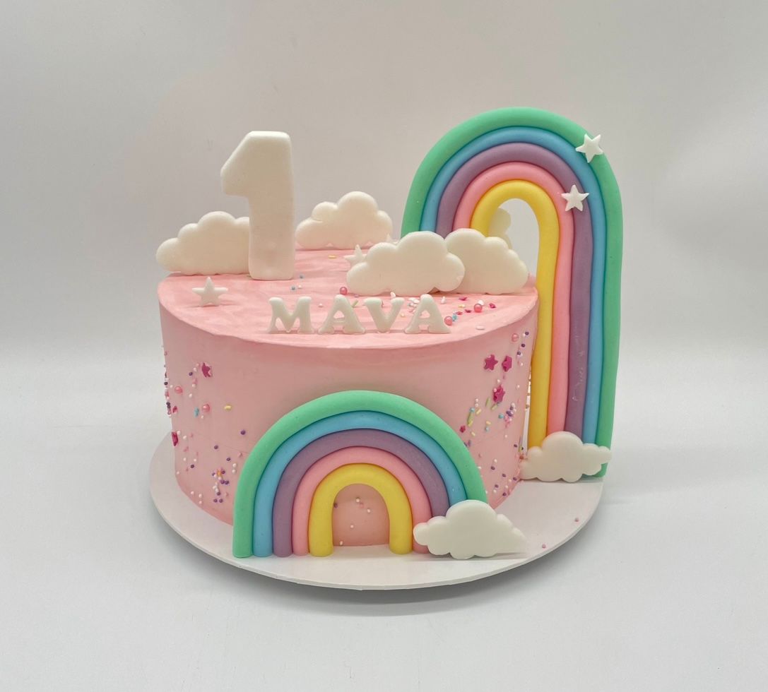 Torte mit Regenbögen