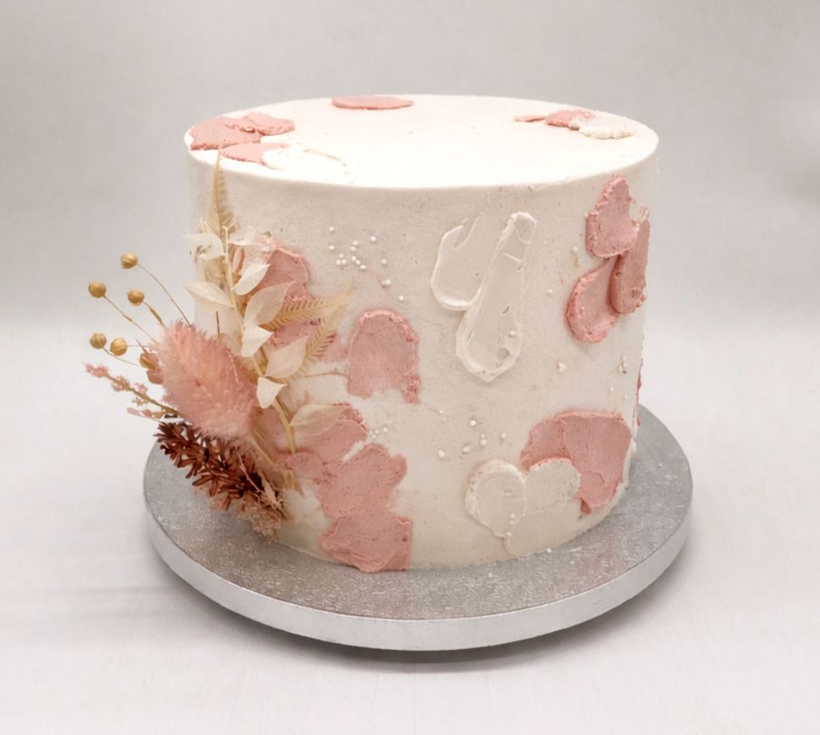 Naked Art Cake mit Trockenblumen