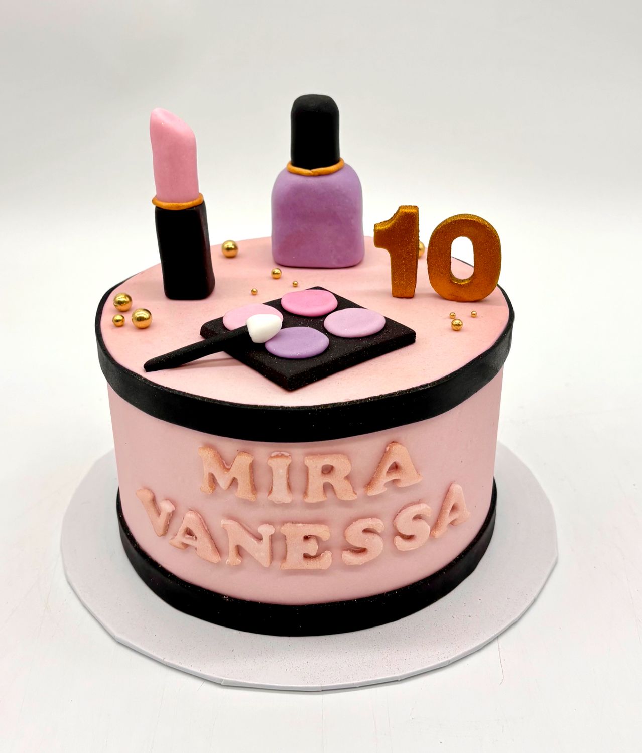 Cremeeinstrich Torte Makeup