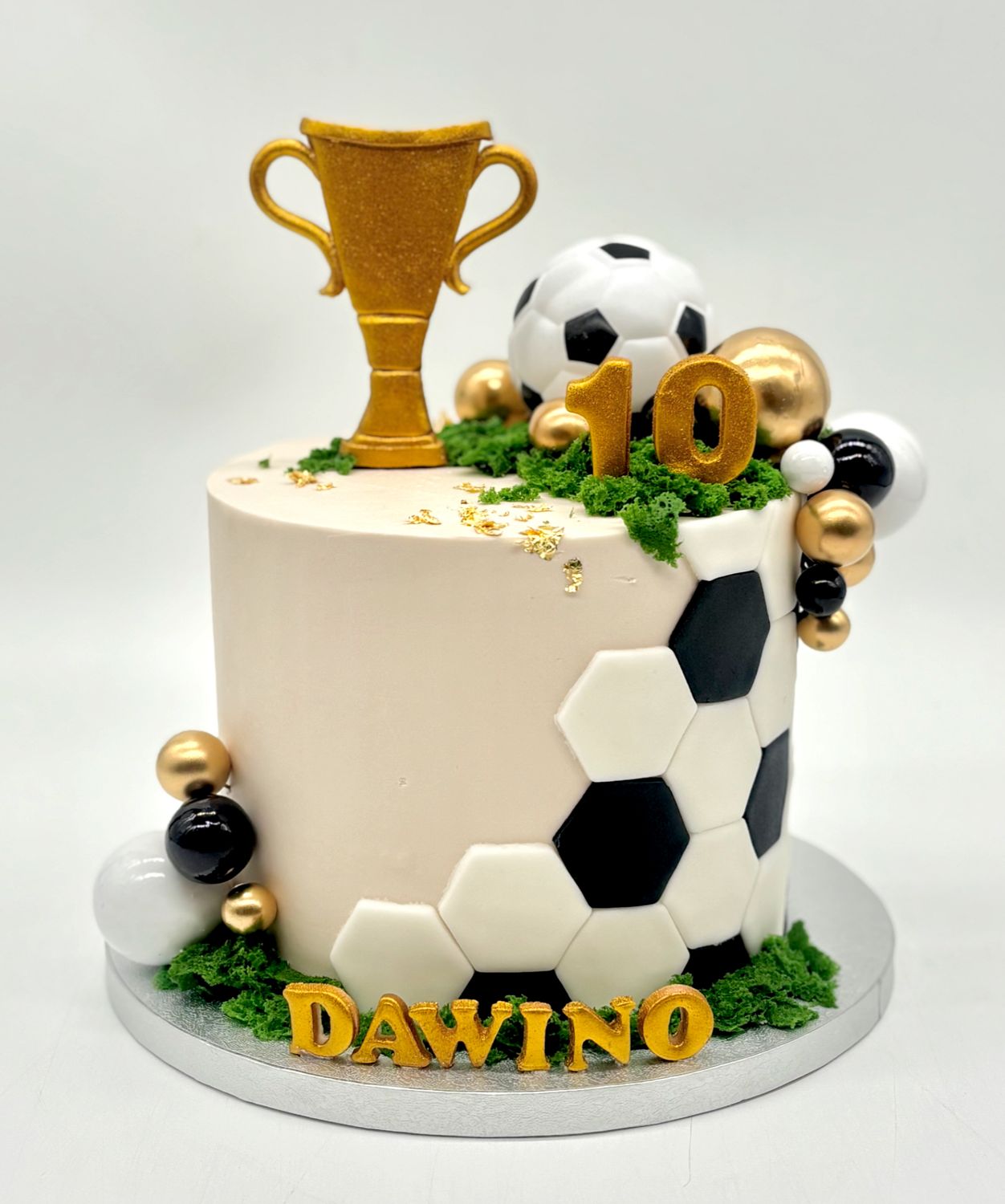 Torte Fußballpokal