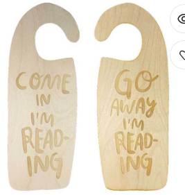 I&#39;m Reading Door Hanger