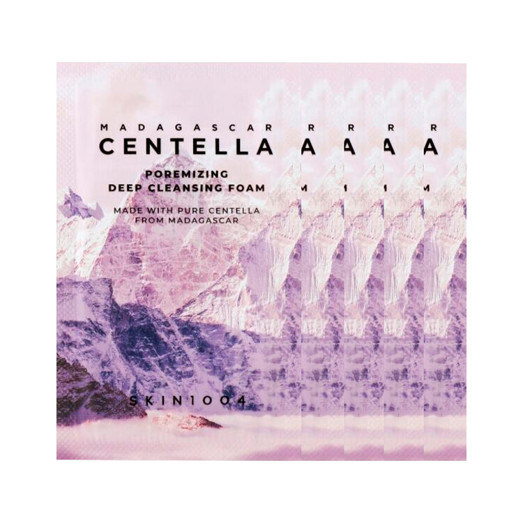 SKIN1004 MADAGASCAR CENTELLA POREMIZING DEEP CLEANSING FOAM SAMPLE POUCH 1,5ml