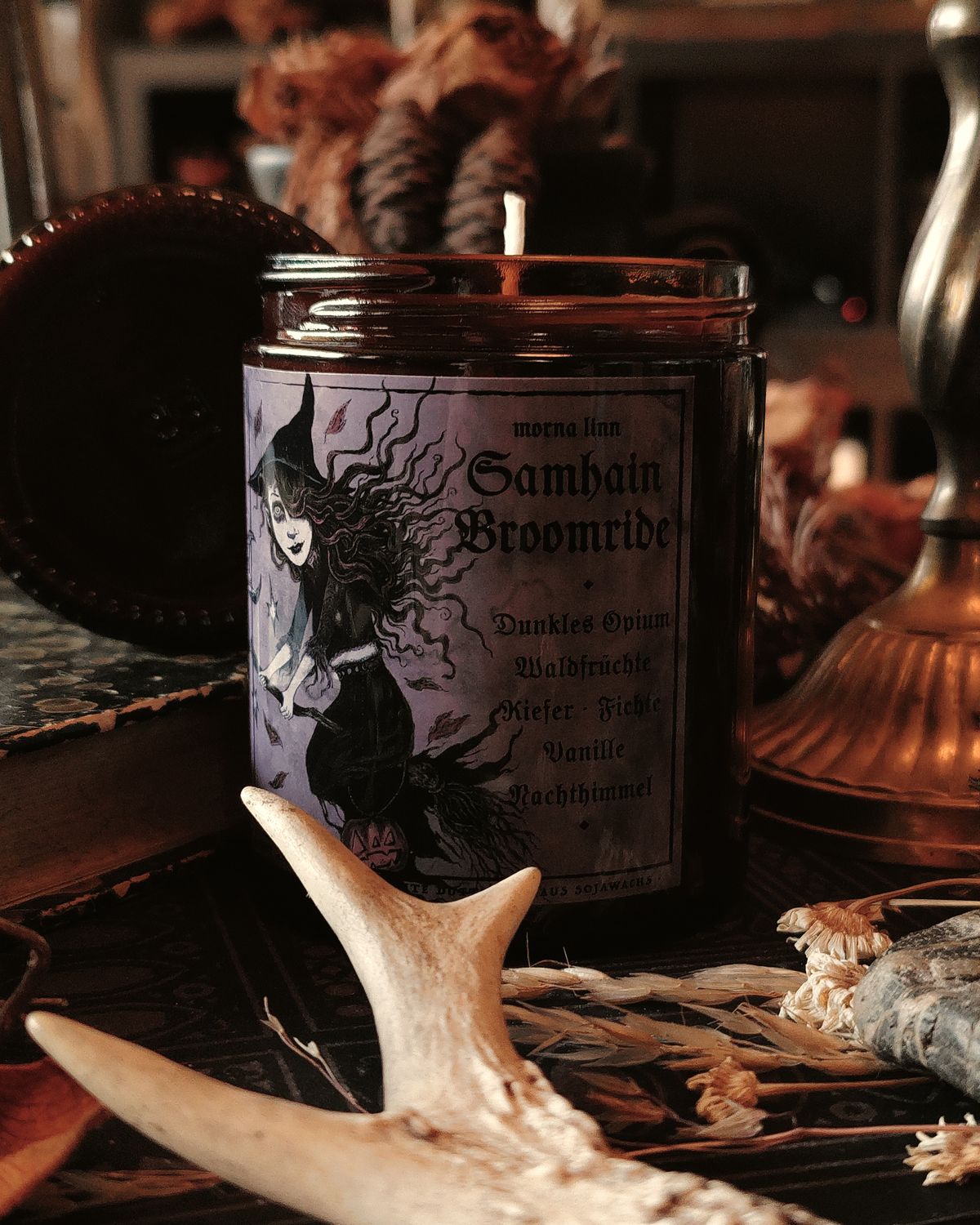 Samhain Broomride ✷ Duftkerze im Glas 180 ml