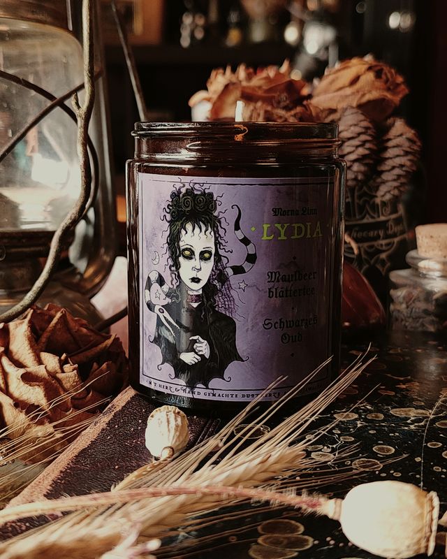 Lydia ✷ Duftkerze im Glas 180 ml