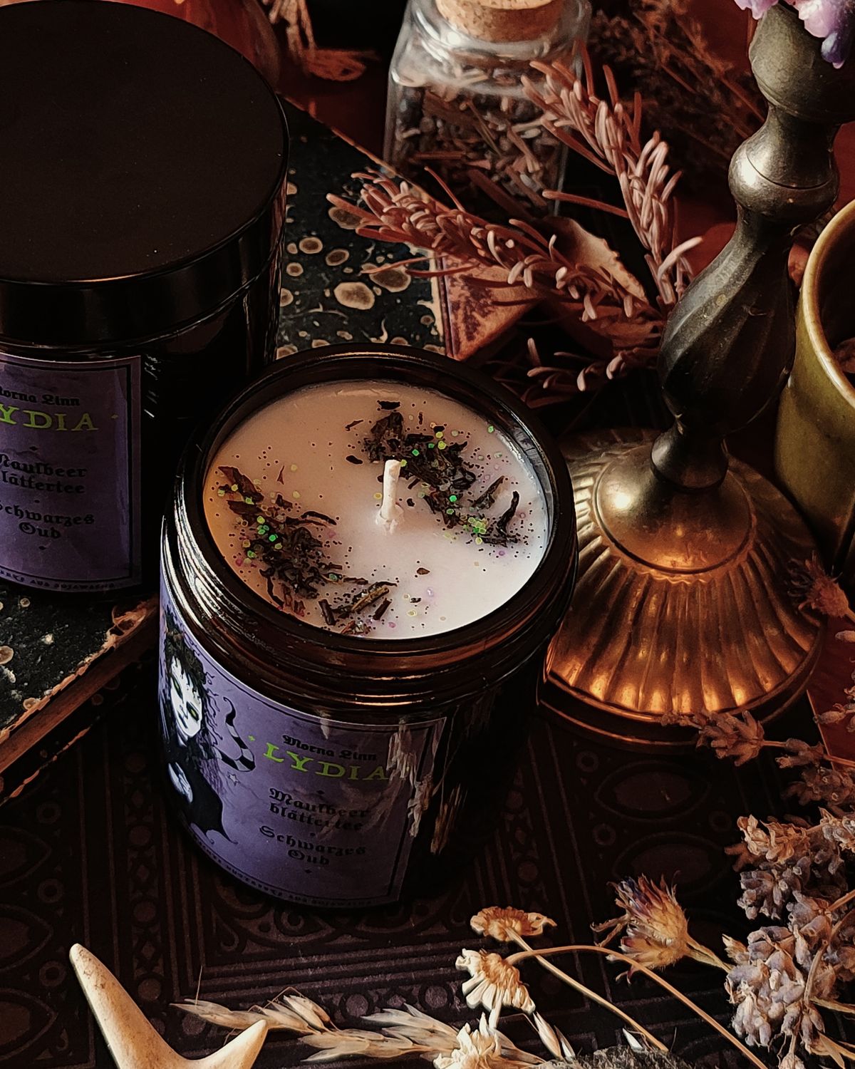 Lydia ✷ Duftkerze im Glas 180 ml