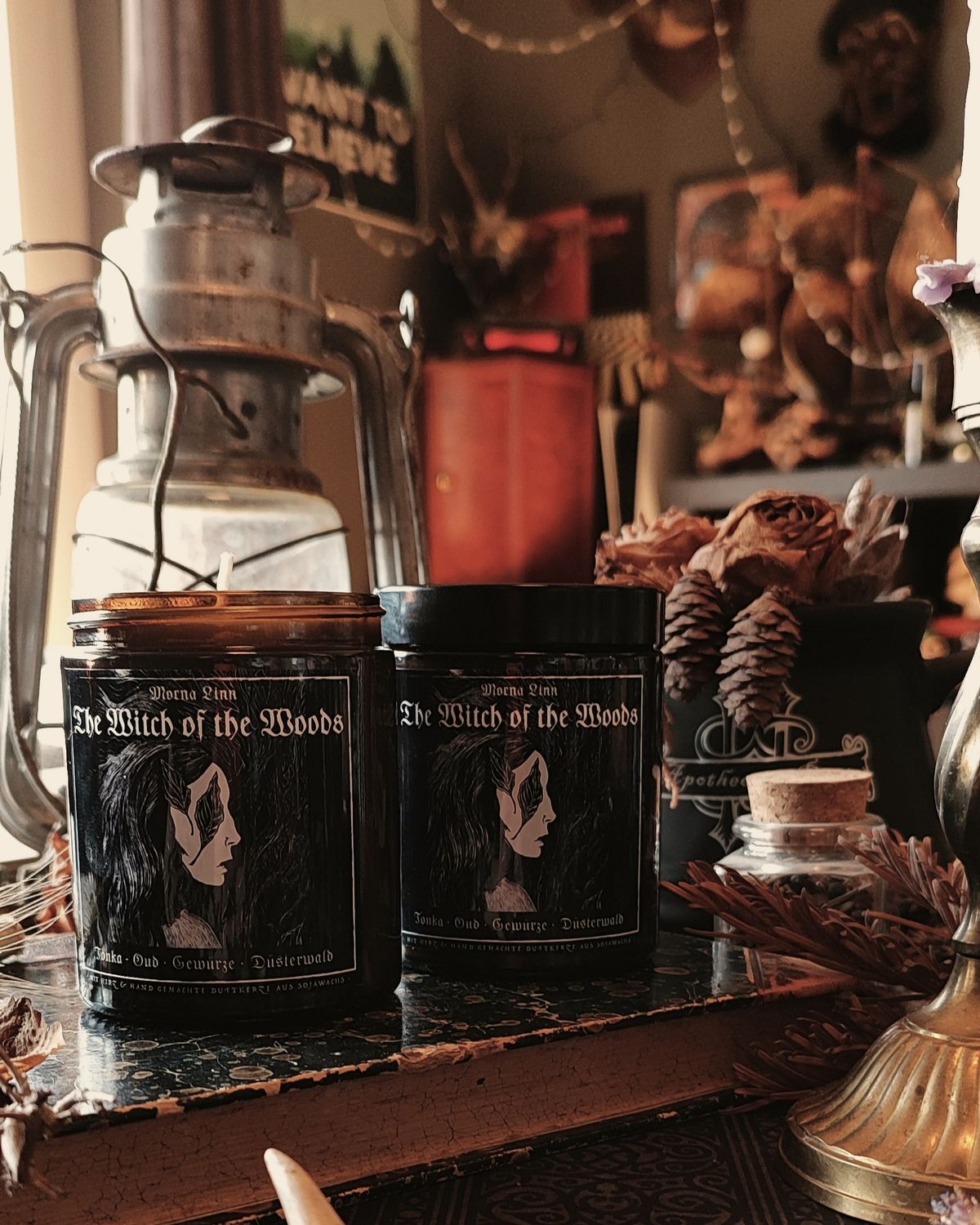The Witch of the Woods ✷ Duftkerze im Glas 180 ml
