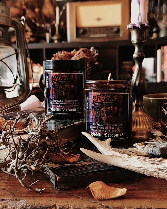 Goblin Treasures ✷ Duftkerze im Glas 180 ml