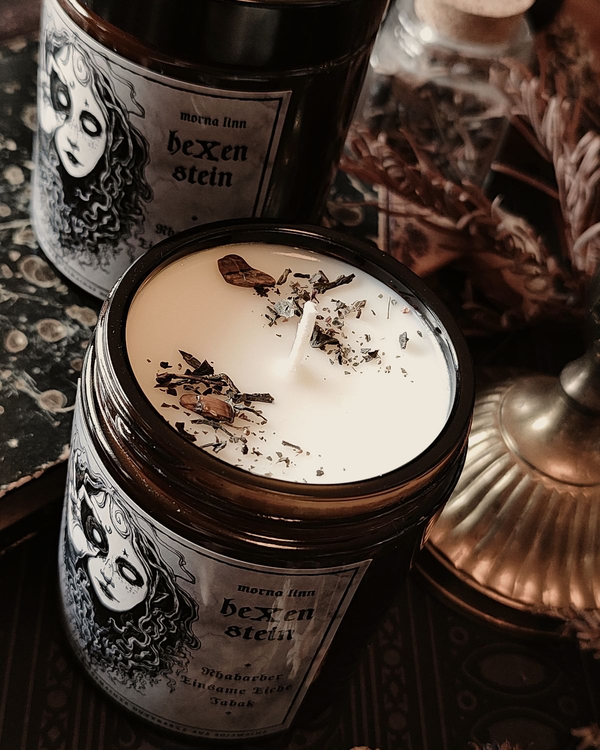 Hexenstein ✷ Duftkerze im Glas 180 ml