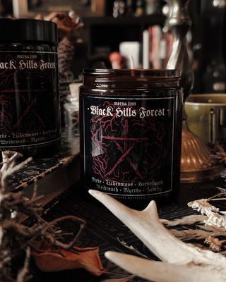 Black Hills Forest ✷ Duftkerze im Glas 180 ml
