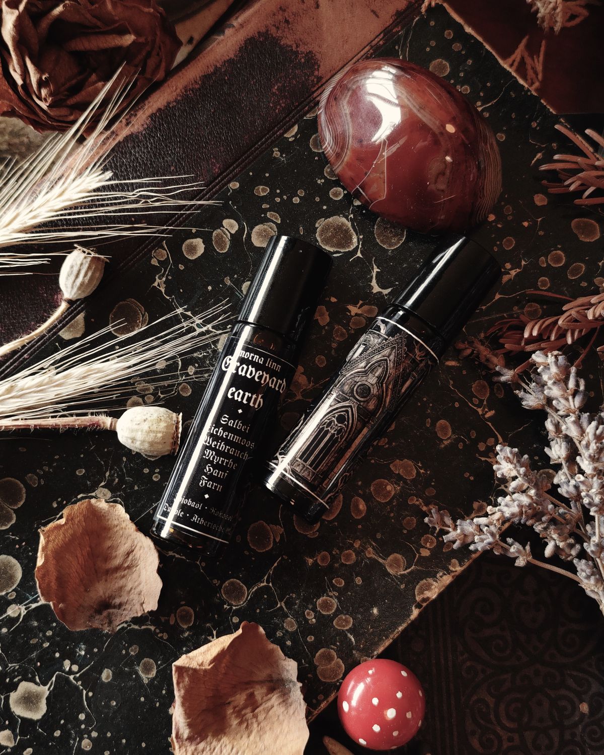 Graveyard Earth · 10ml Roll On Parfüm Öl