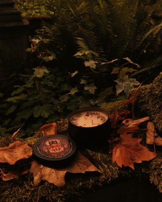 Vintage Halloween ✷ Duftkerze im Glas 235 ml