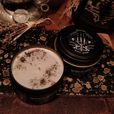 Winter Gloom ✷ Duftkerze im Glas 135 ml