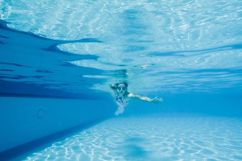 Mantenimiento del agua de la piscina