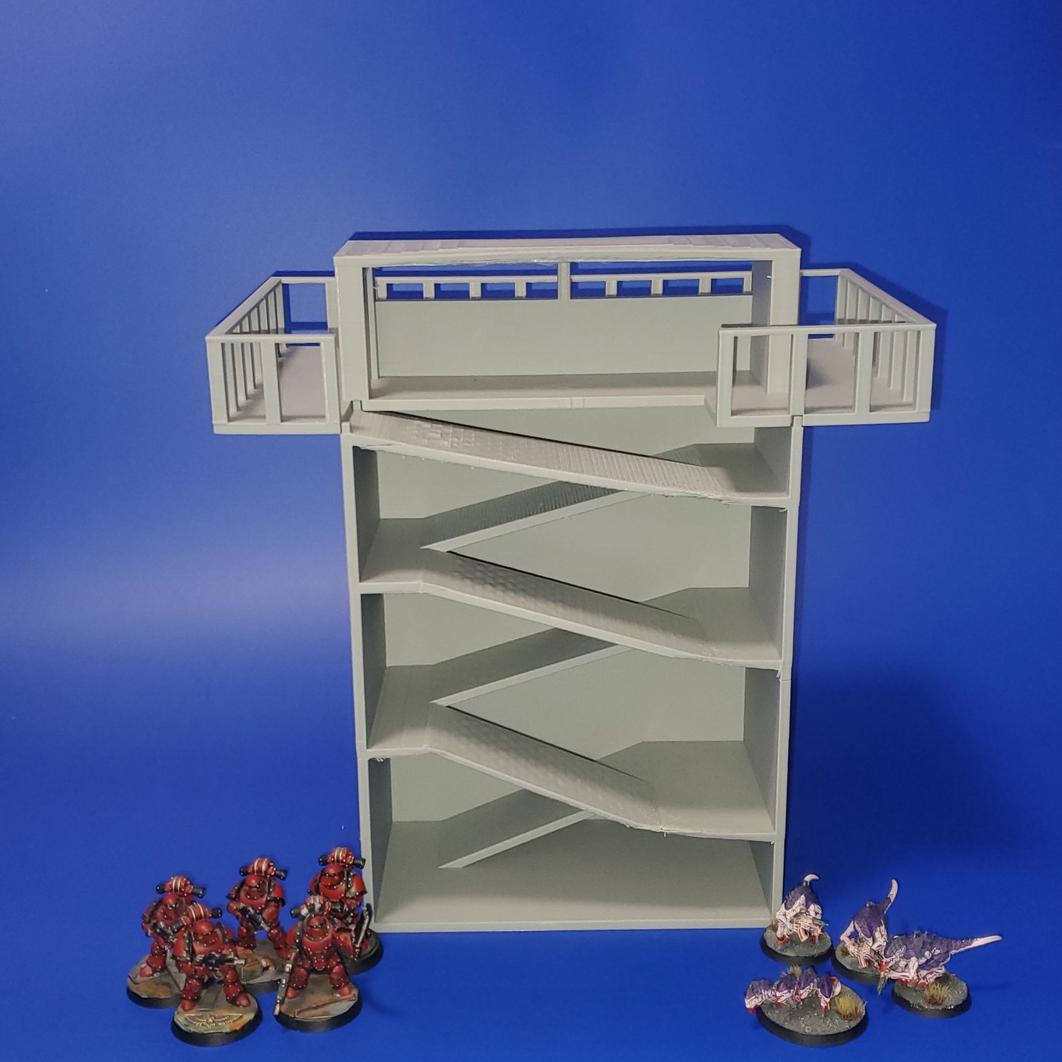 Watch Tower/Sniper Tower no bevel at the bottom