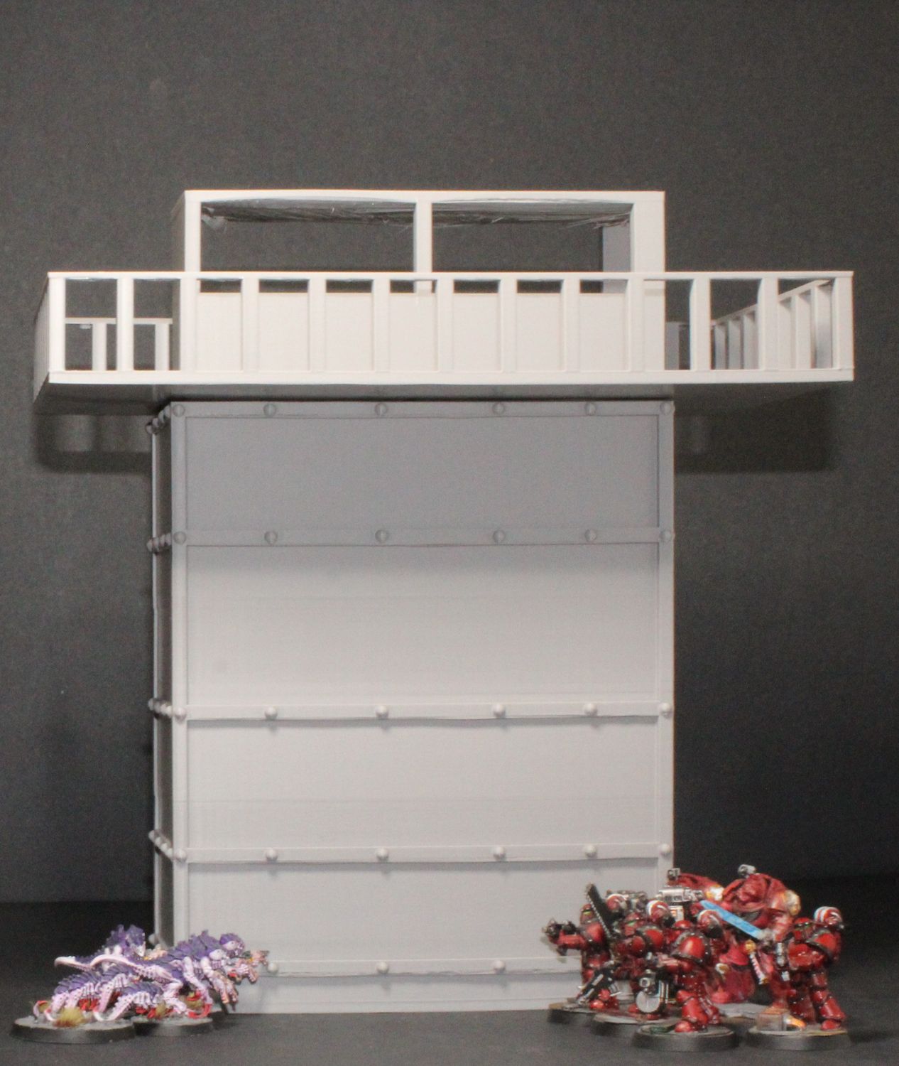 Watch Tower/Sniper Tower with bevel at the bottom/With Roof