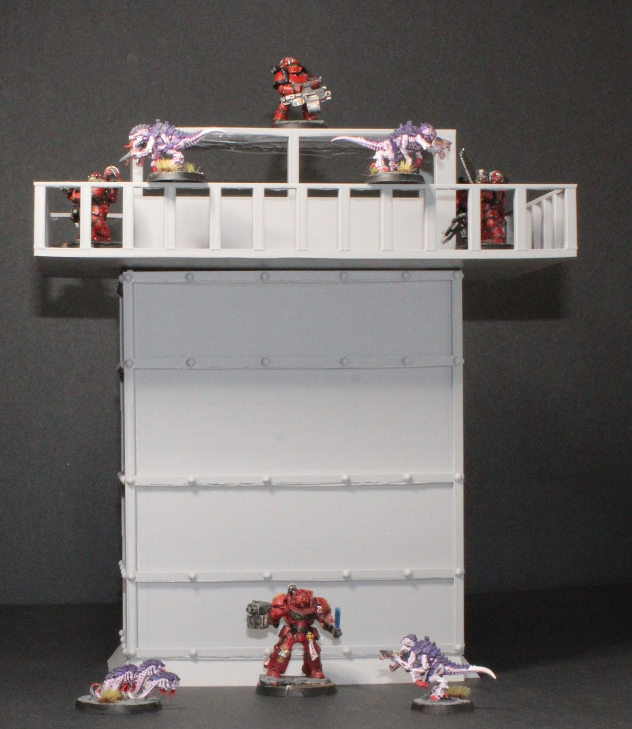 Watch Tower/Sniper Tower with bevel at the bottom/With Roof