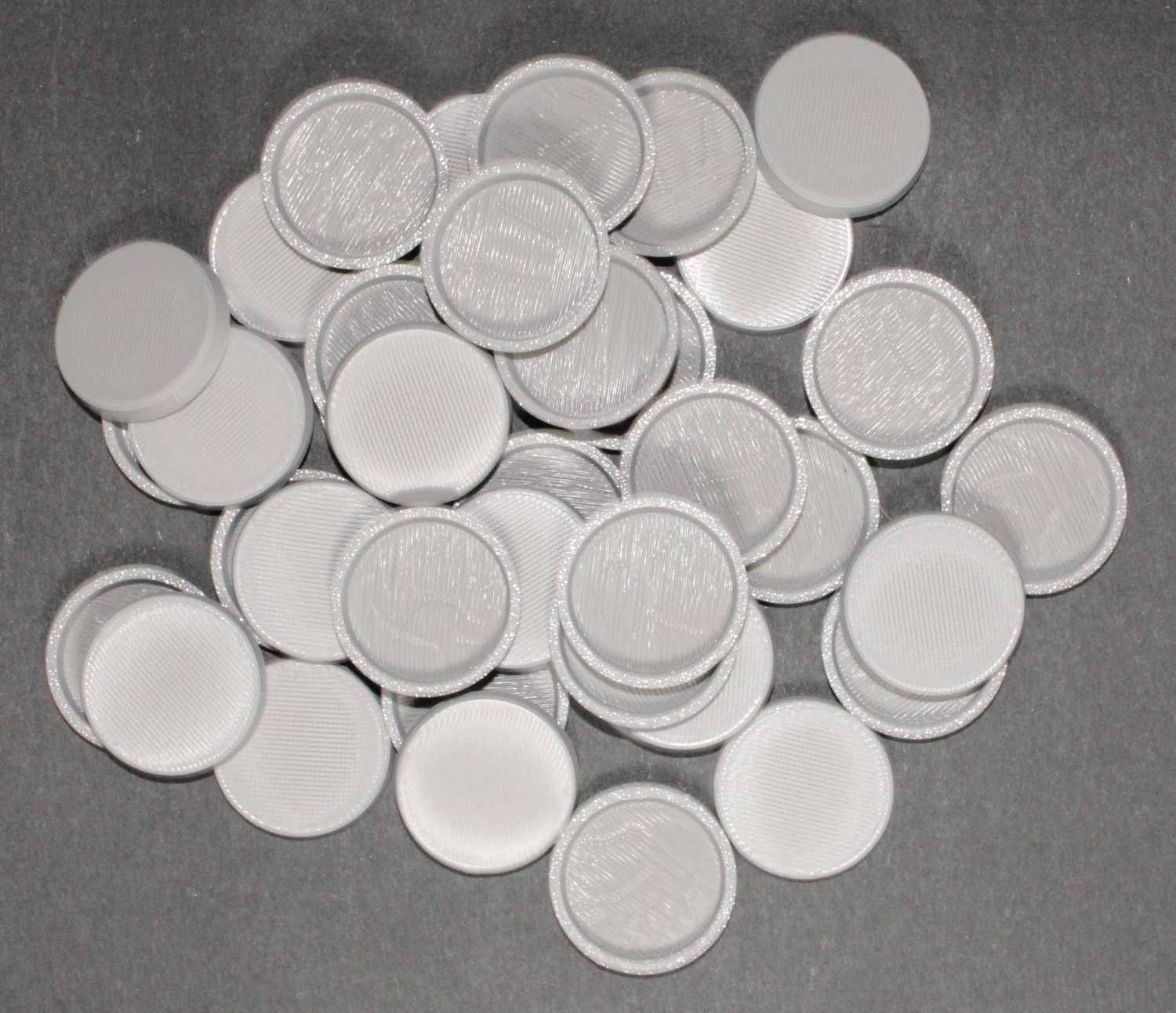29 Millimeter Round Base 40 Count