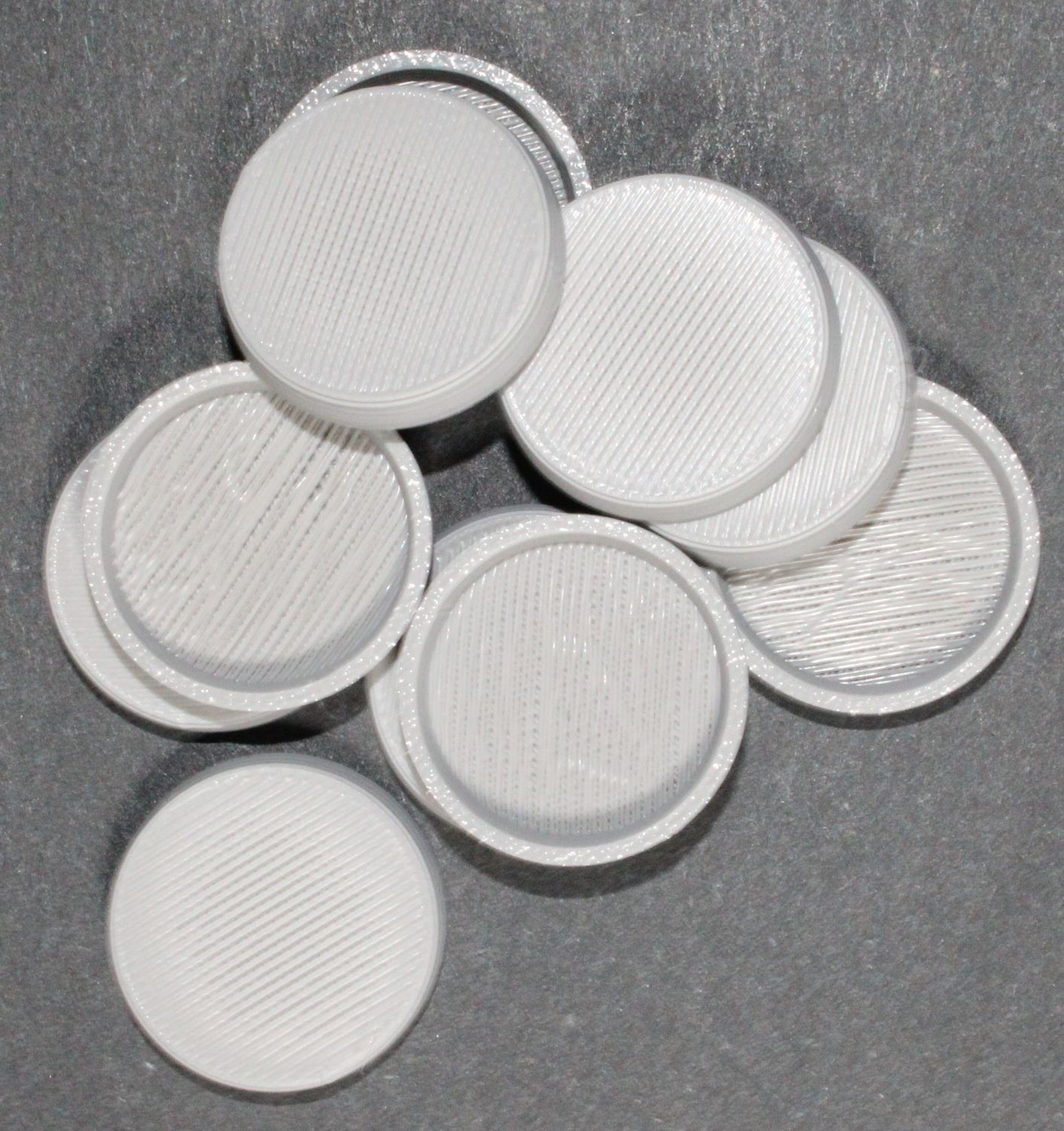 25 Millimeter Round Base 10 Count