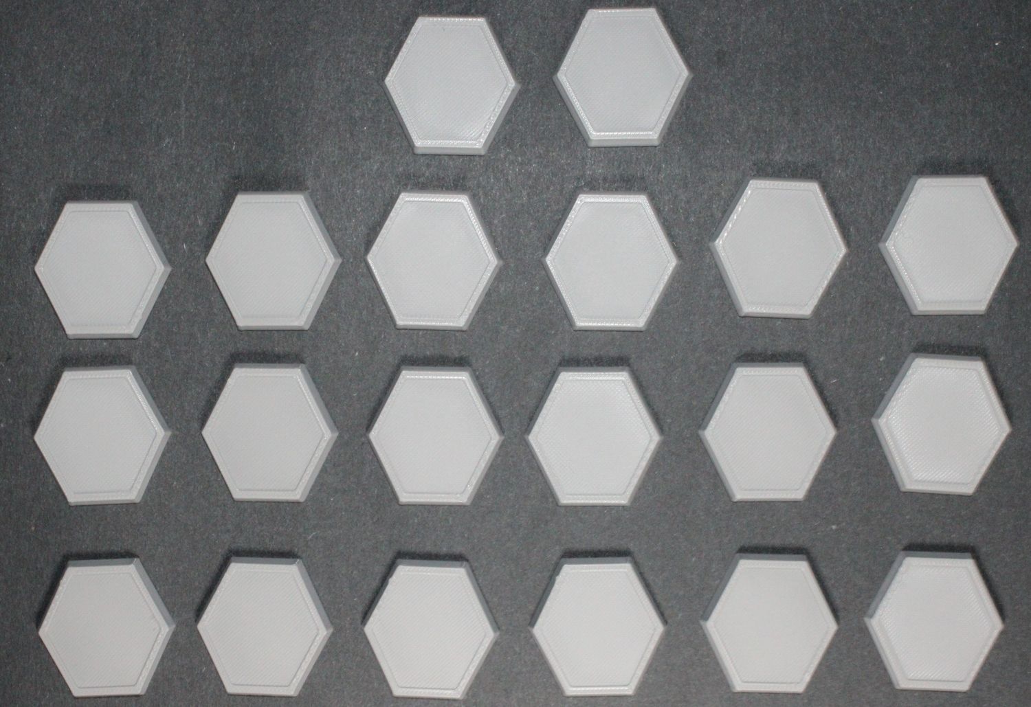 35 Millimeter Hex Base 20 Count
