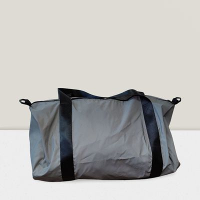 Reflektierende Sporttasche