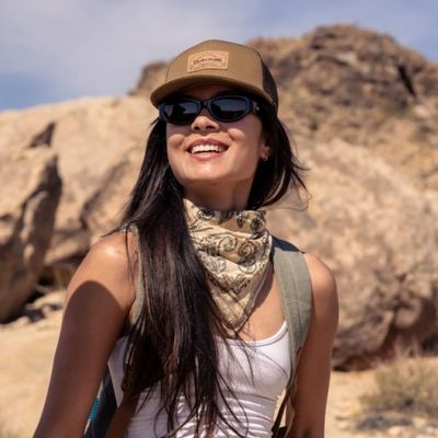 Dakine peak to peak trucker