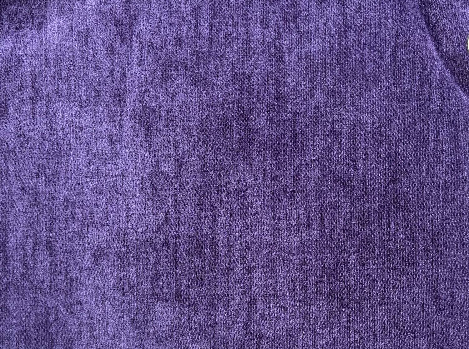 Kenley Aubergine FC047