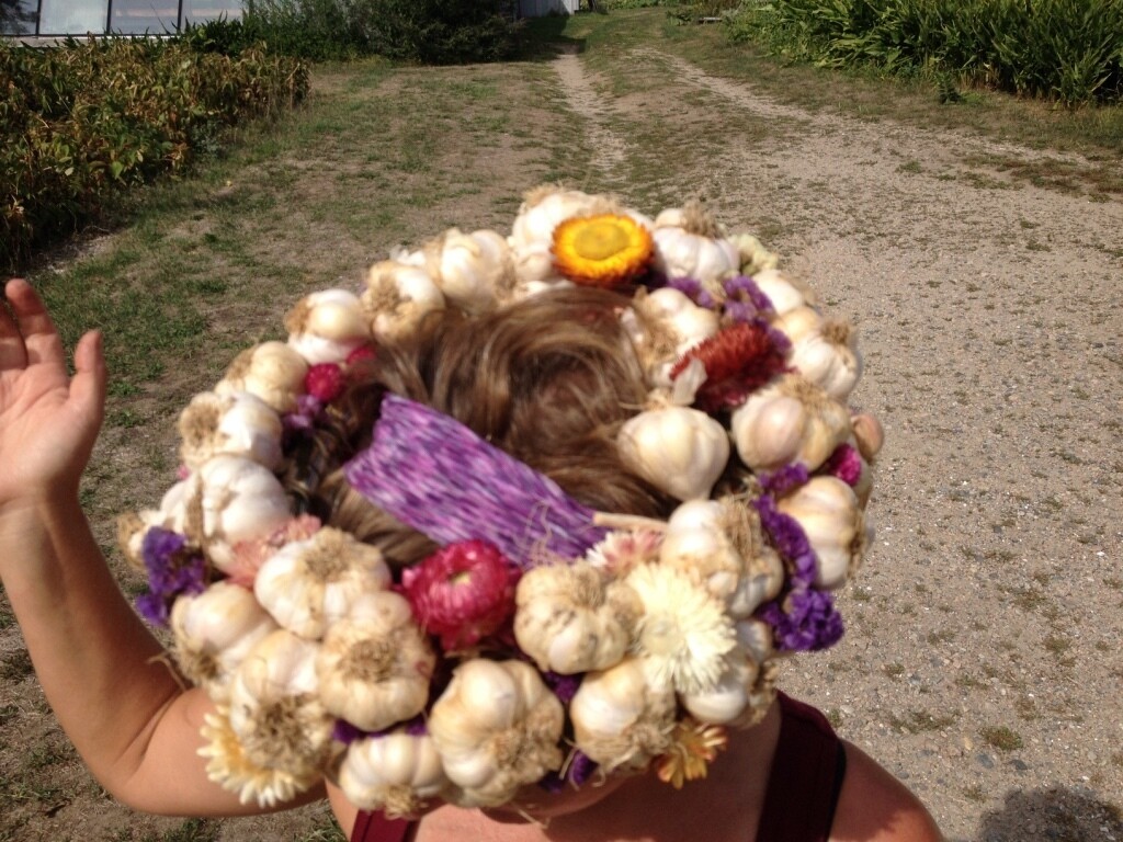 Garlic Crown