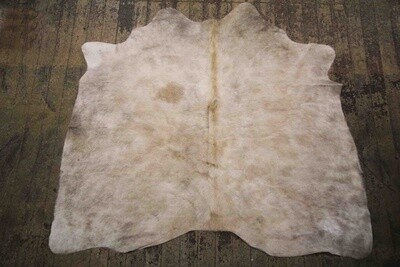COW HIDE RUG NATURAL TRICOLOR OR EXOTIC LIGHT BRINDLE OR GREY BEIGE SELECT EXTRA QUALITY 27ft2 AVERAGE 12067