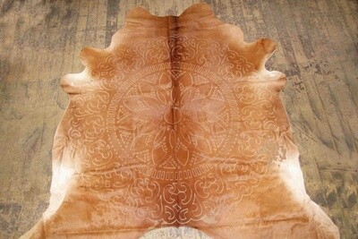 COW HIDE RUG WITH ASSORTED LASER CUT DESIGNS ECOLEATHER 43ft2 AVERAGE 12899