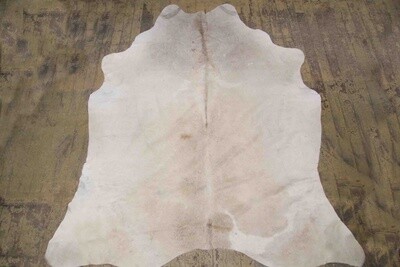 COW HIDE RUG #2 NATURAL BROWN OR BLACK SOLID OR WITH WHITE ASSORTED #2 B QUALITY 38ft2 AVERAGE 7865