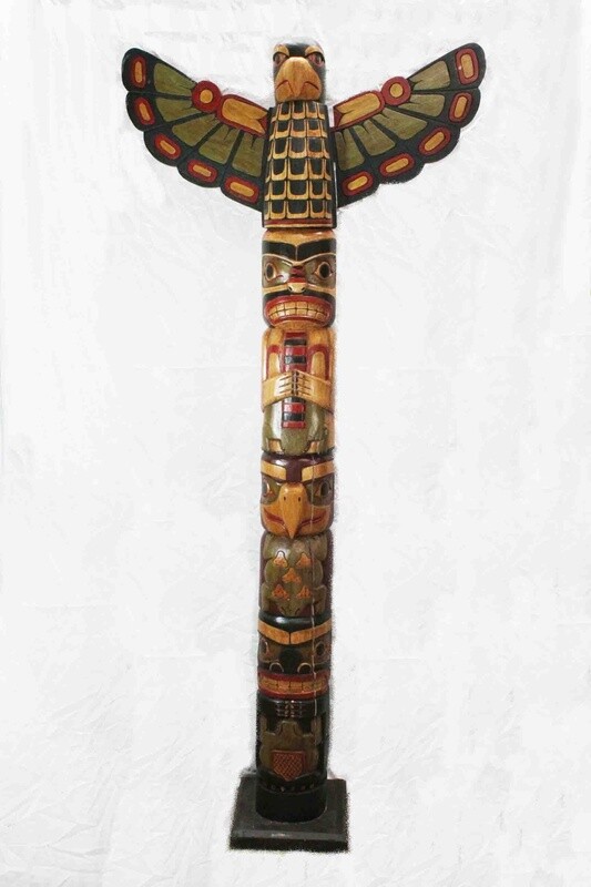 TOTEM POLE ALBESIA WOOD 20120