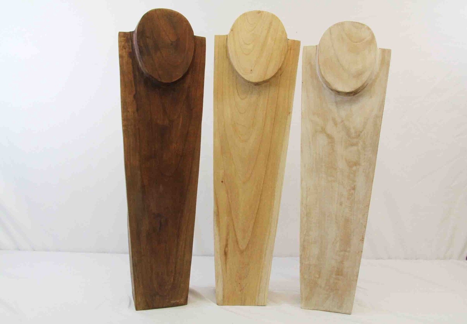 NECKLACE DISPLAY IN HAND CARVED SUAR HARDWOOD WHITE WASHED OR NATURAL OR DARK BROWN 6643