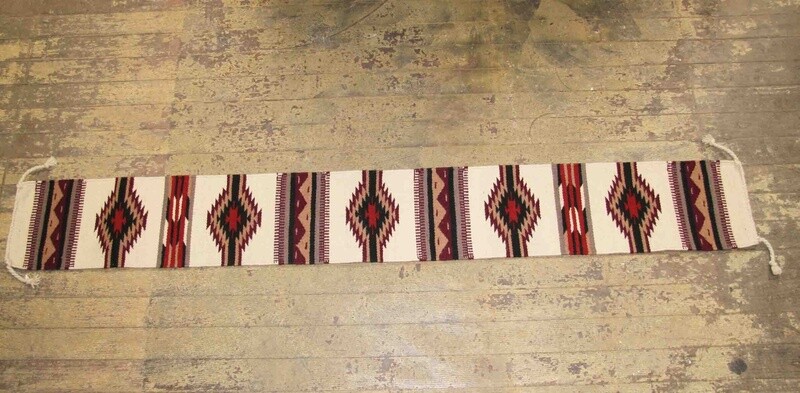 MAYA MODERN  WOOL TABLE RUNNER ASST 16396