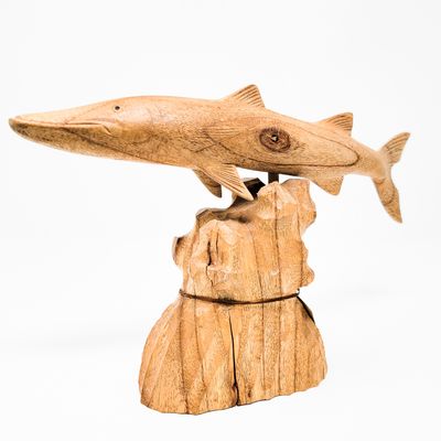 BARACUDA STATUE HAND CARVED IN SUAR HARDWOOD ON TEAK ROOT BASE 2118