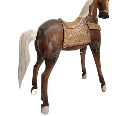 HORSE STANDING STATUE 6410