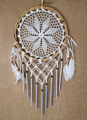 WHITE DREAM CATCHER WIND CHIME 2272