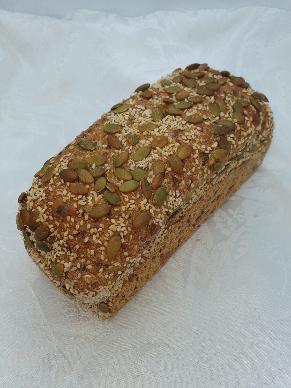 Pandoro Five Grain Sourdough (e rima karepe rewena)