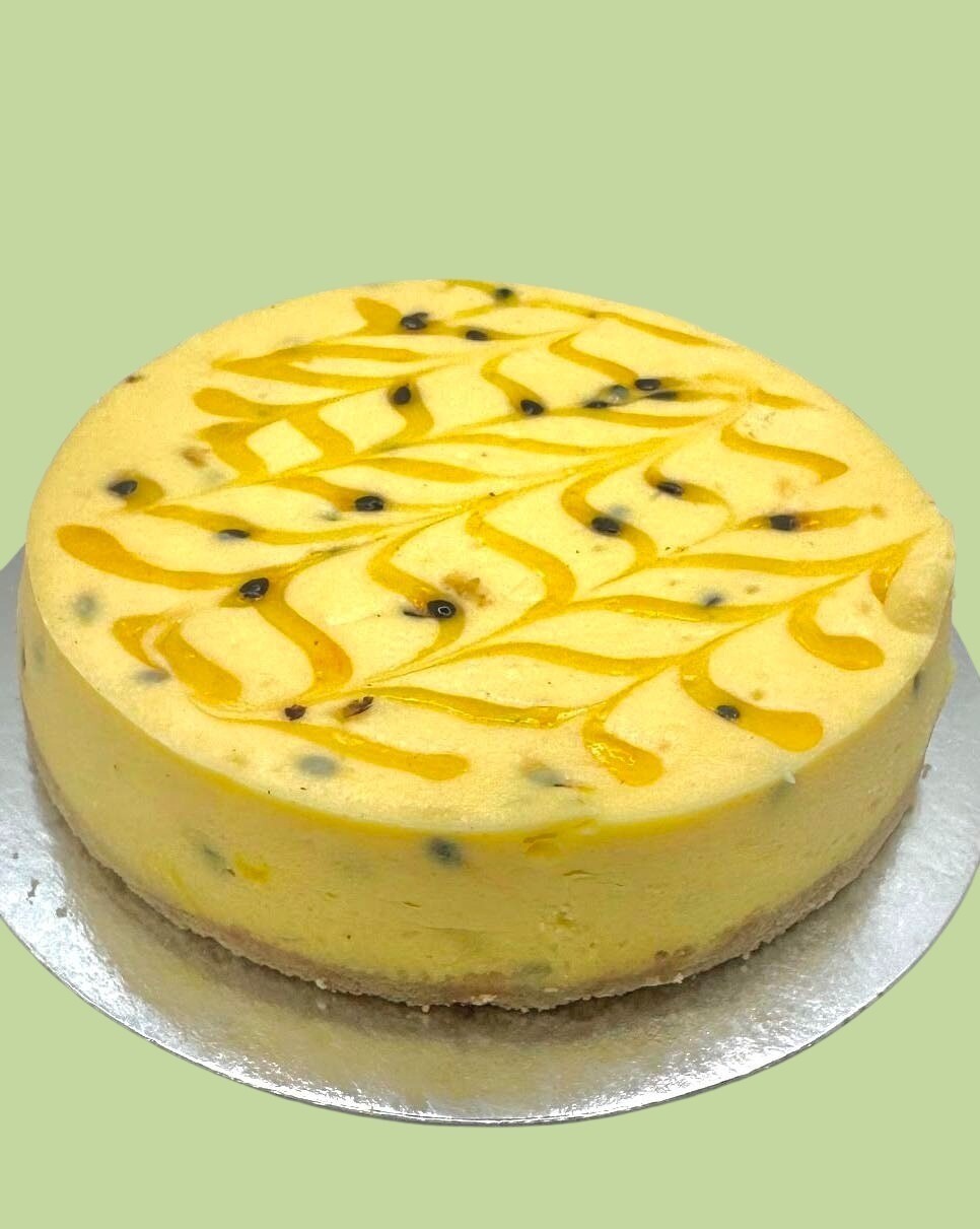 Pandoro Passionfruit Cheesecake 7&quot;