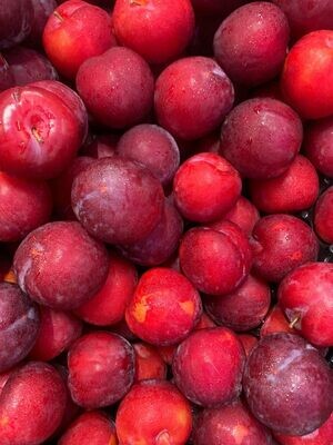 Plums - NZ kg