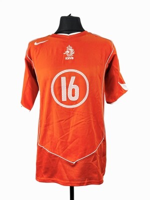 Netherlands 2004-05 Home - Size M - Overmars 16