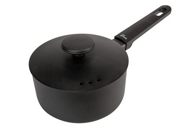 FULL BLACK SAUSPAN ZWART D16XH7,8CM ALUM INIUM MET DEKSEL ALLE VUREN