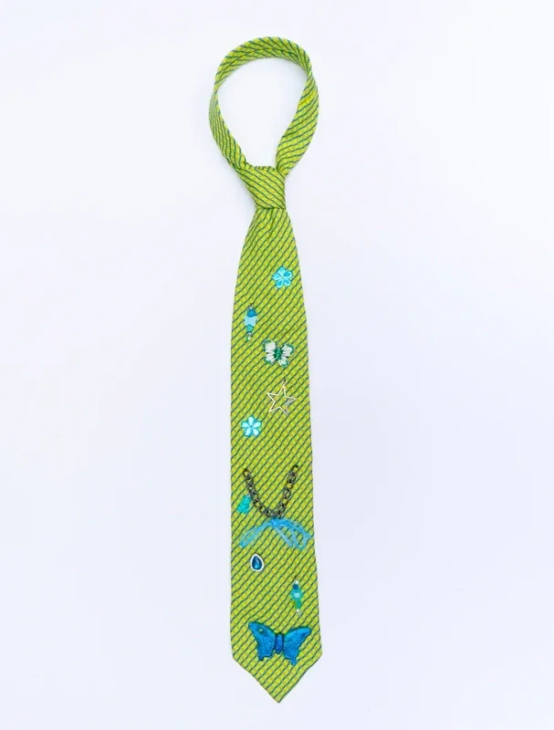 Charm tie ★03