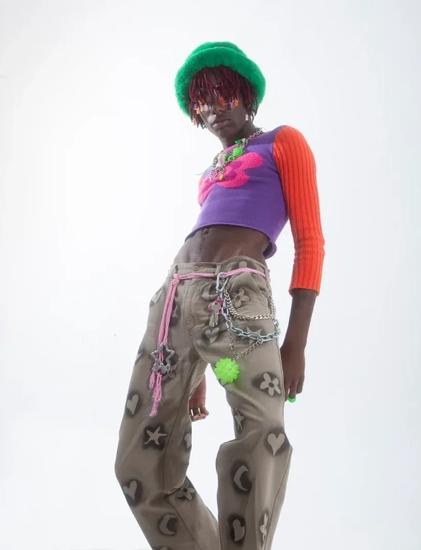 Pattern pants