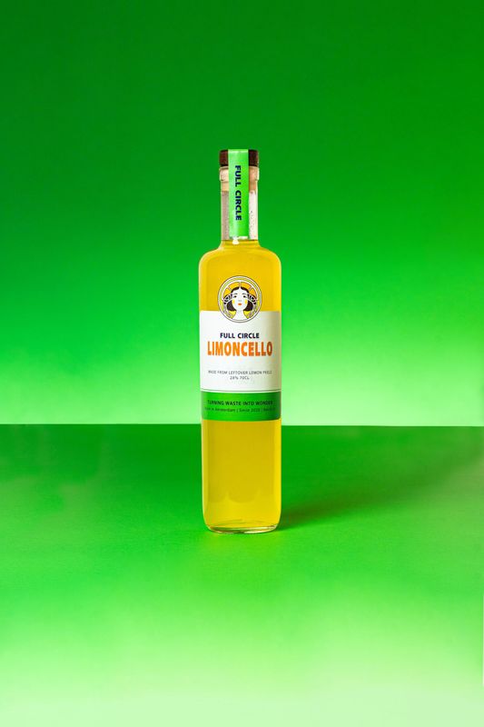 Limoncello 0,7L - 28% Vol. Limoncello 0,7L - 28% Vol.