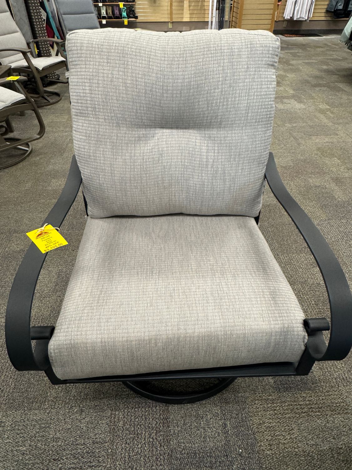 Pasadera Swivel Rocker- Grade C